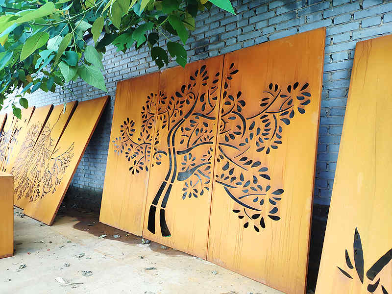 Can Corten Steel Fence Panels Add Value and Curb Appeal to Your Property?